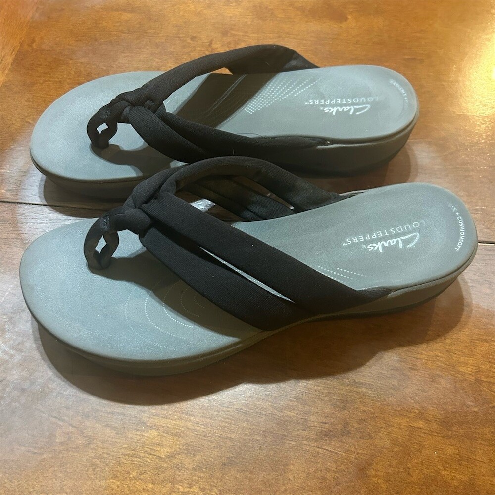 Clarks Cloudsteppers Arla Kaylie Womens Thong Wedge Sandals Black Size 8